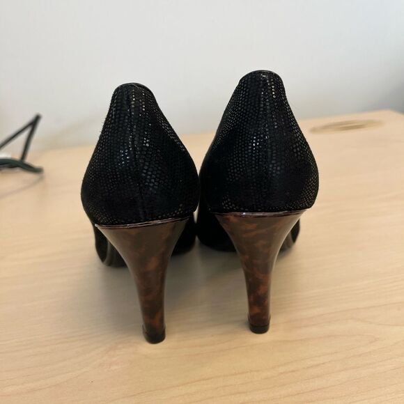 Sold - Picture 4 of 6